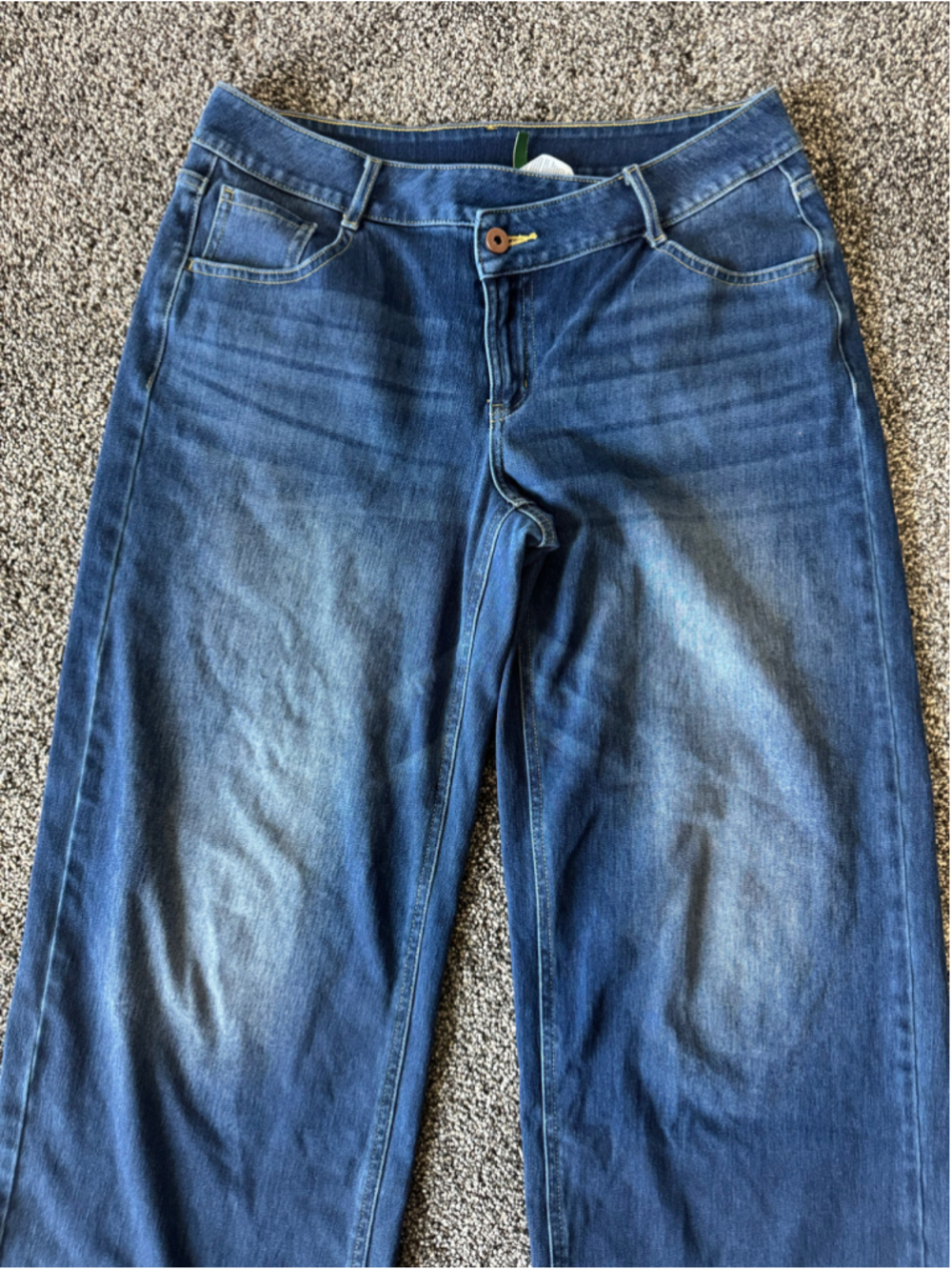 Halara Flex™ Asymmetric Low Rise Wide Leg Blue Jeans Size Medium - Picture 7 of 13